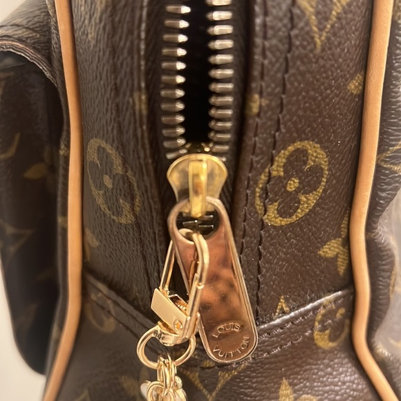 Louis Vuitton Manhattan brown canvas bag 💥👌 - Picture 10 of 15